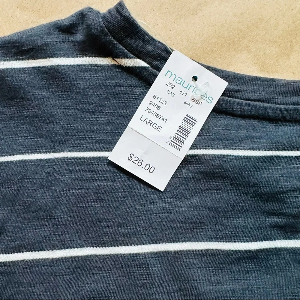 Maurices Blue and White Flutter Sleeve Tee - Picture 4 of 4
